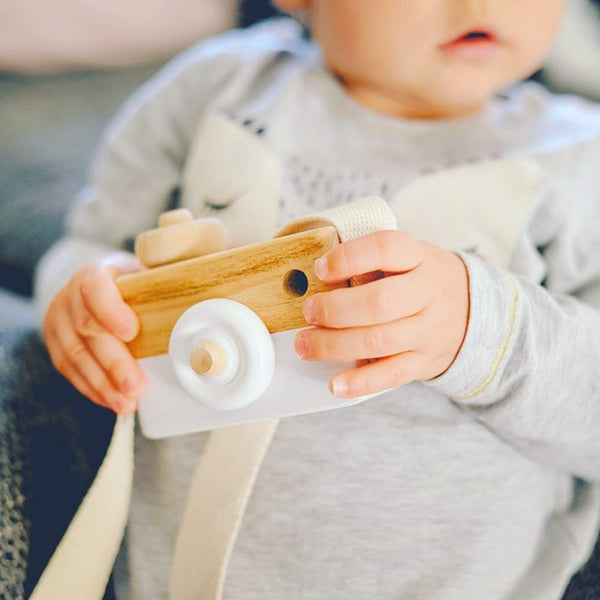 Kids wooden camera toy